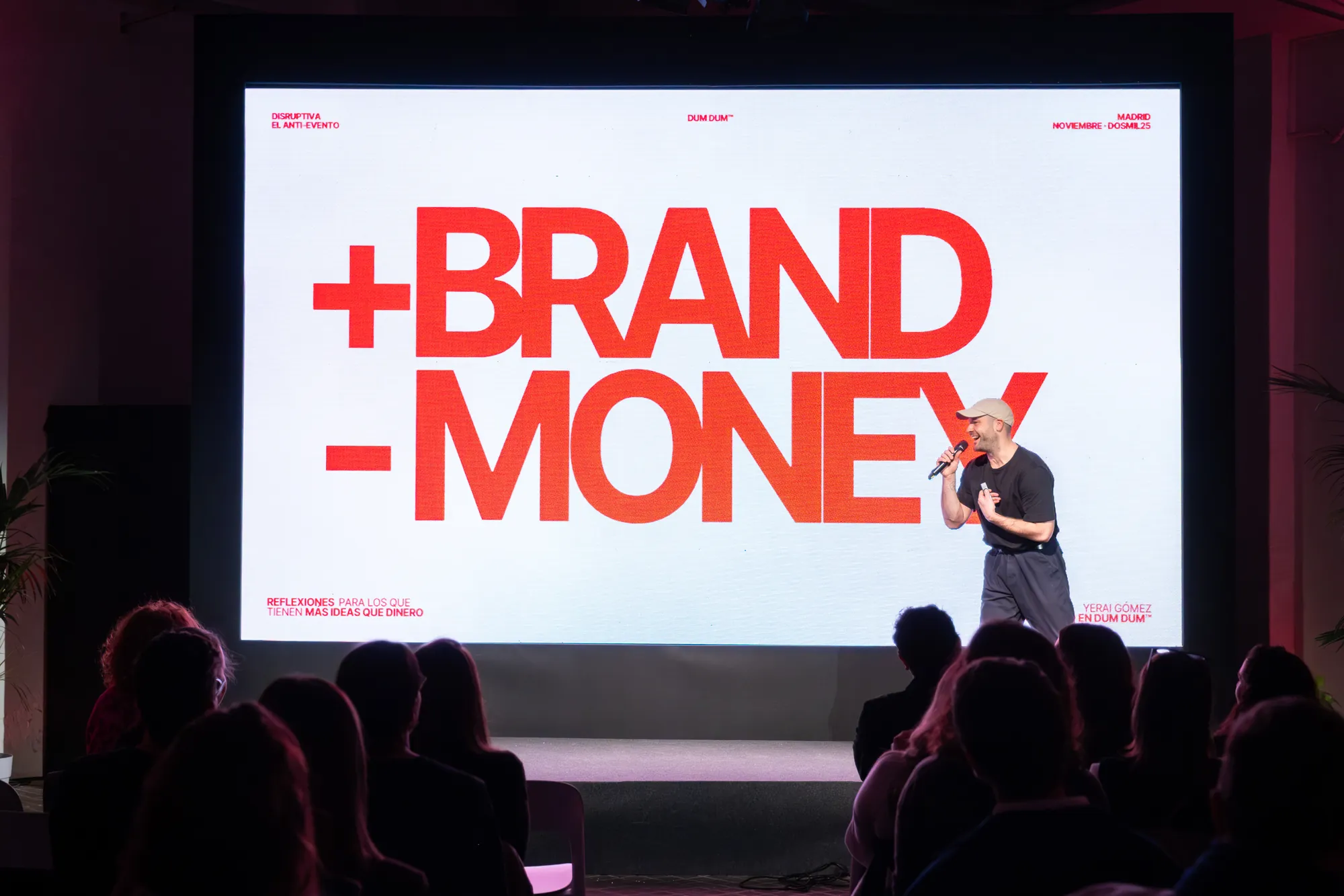 Ponencia +Brand -Money en Disruptiva, El Anti Evento de la hostelería