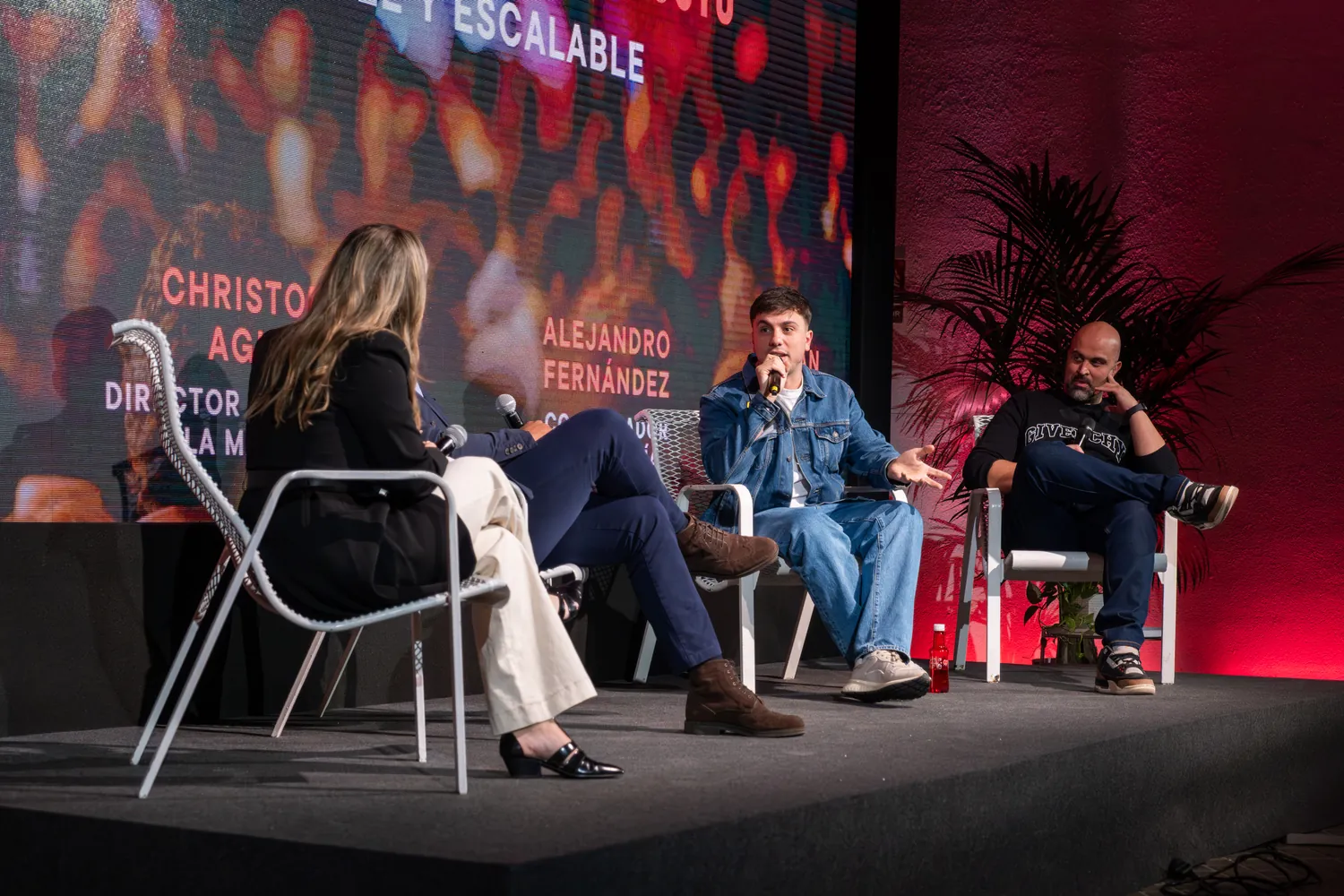 Mesa redonda de agitadores en Disruptiva, evento de hostelería en Madrid